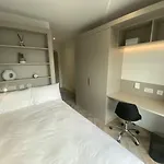 Cork Street Self Catering *
